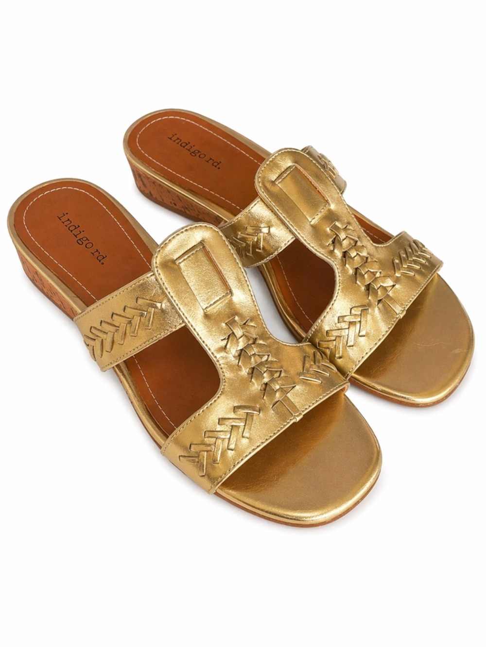 Indigo Rd Gold Metallic Sandals Women’s 9M Braided T-Strap Slip-On Wedge - Picture 2 of 5